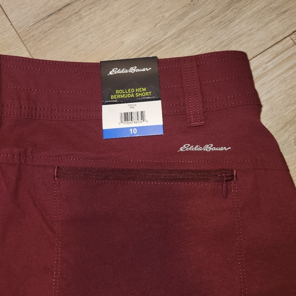 Eddie Bauer Women's Shorts Rolled Hem Bermuda Stretch Red Size 10 Ladies NWT - Picture 11 of 12